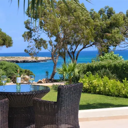 Blue Pearl Villa *