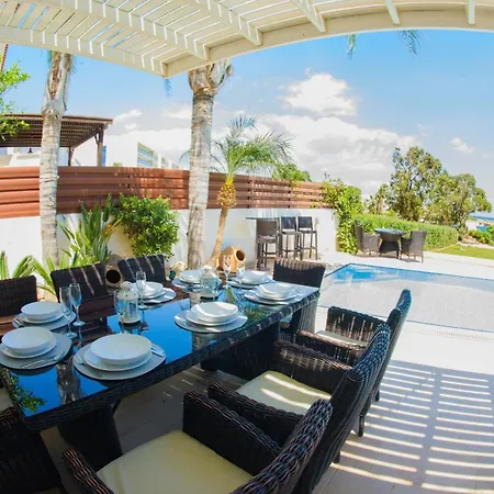 Blue Pearl Villa