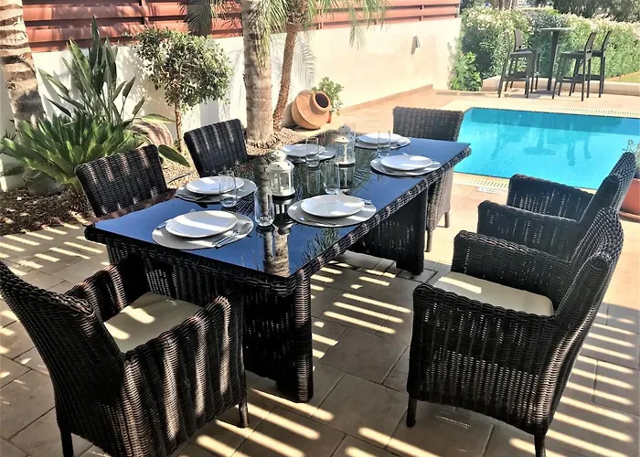 Blue Pearl * Protaras