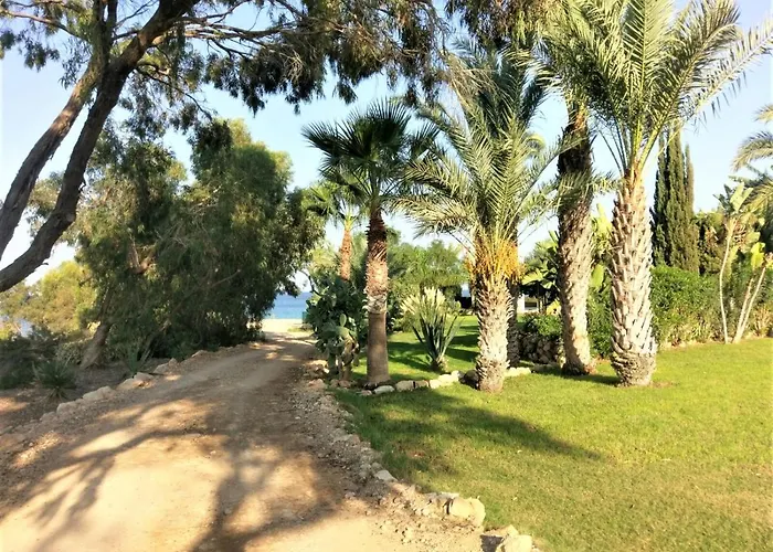 Blue Pearl * Protaras