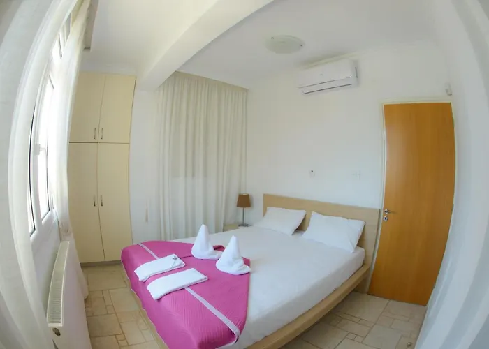 Blue Pearl * Protaras